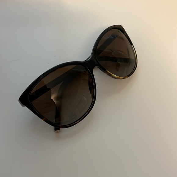 Marc Jacobs Polarized Sunglasses - Picture 5 of 5